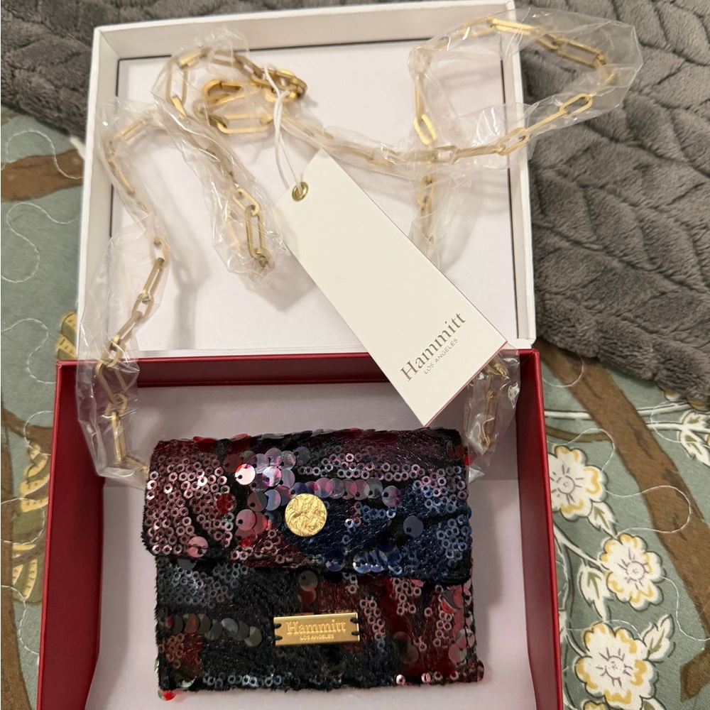 Hammitt Montana Pendant, Mosaic Mood Sequin Clutch wallet with Gold Chain -NWT